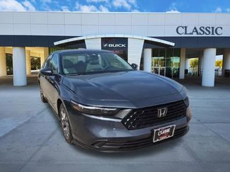 Used 2024 Honda Accord EX video 2