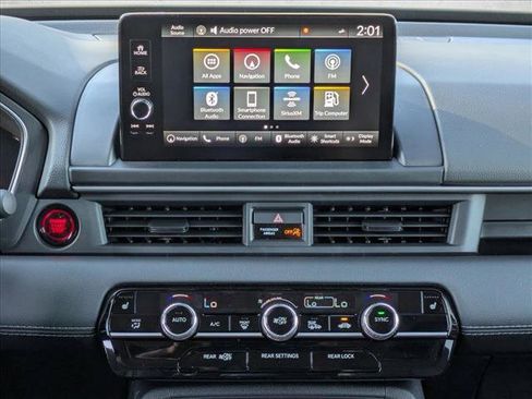 New 2025 Honda Pilot Touring image 12