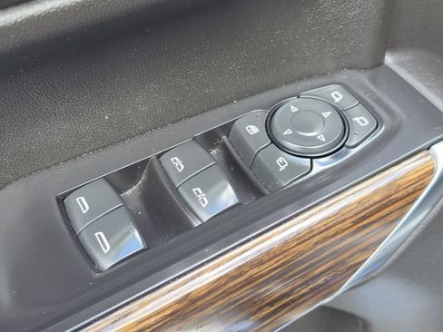 Used 2021 Chevrolet Silverado 1500 High Country w/ Technology Package AWD/4WD image 20