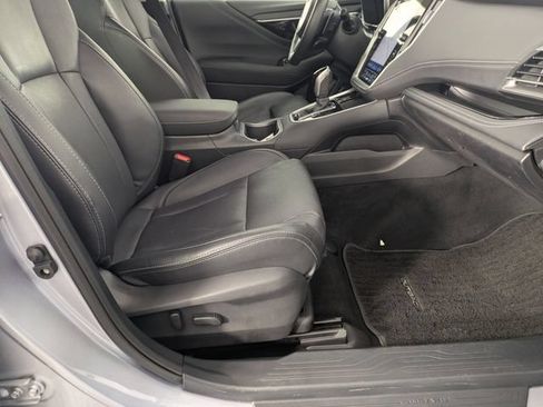Used 2023 Subaru Outback Limited AWD/4WD image 38