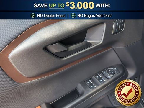 Used 2025 Ford Bronco Sport Outer Banks w/ Outer Banks Tech Package+ AWD/4WD image 16