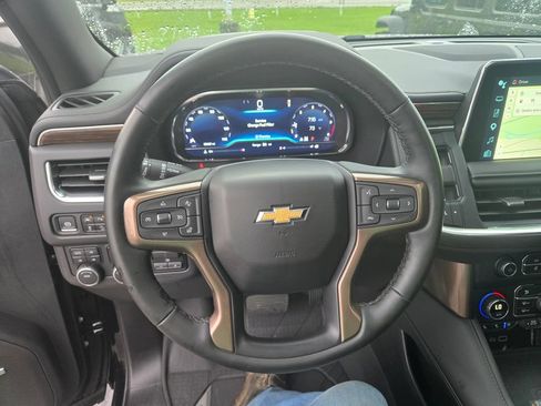 Used 2024 Chevrolet Tahoe High Country w/ Premium Package AWD/4WD image 12