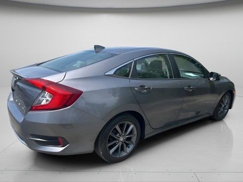 Used 2019 Honda Civic EX image 6