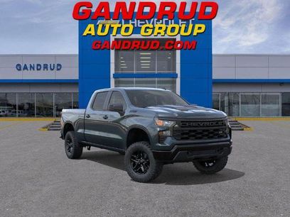 New 2026 Chevrolet Silverado 1500 Custom Trail Boss w/ Dark Appearance Package