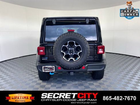 Used 2023 Jeep Wrangler Unlimited Rubicon 4xe w/ Cold Weather Group AWD/4WD image 6