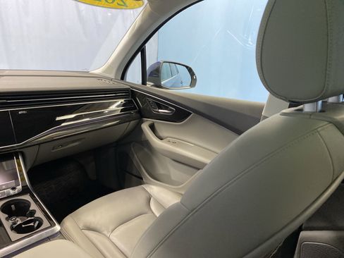 Used 2022 Audi Q7 Premium Plus w/ Premium Plus Package image 28