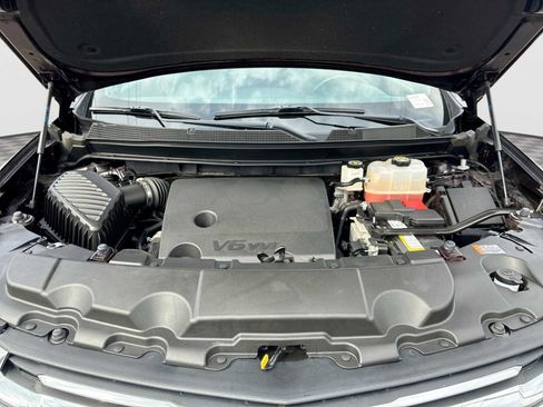 Certified 2023 Chevrolet Traverse LT image 29