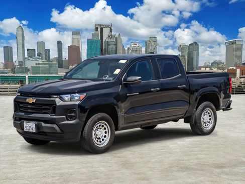 Used 2023 Chevrolet Colorado W/T RWD image 1