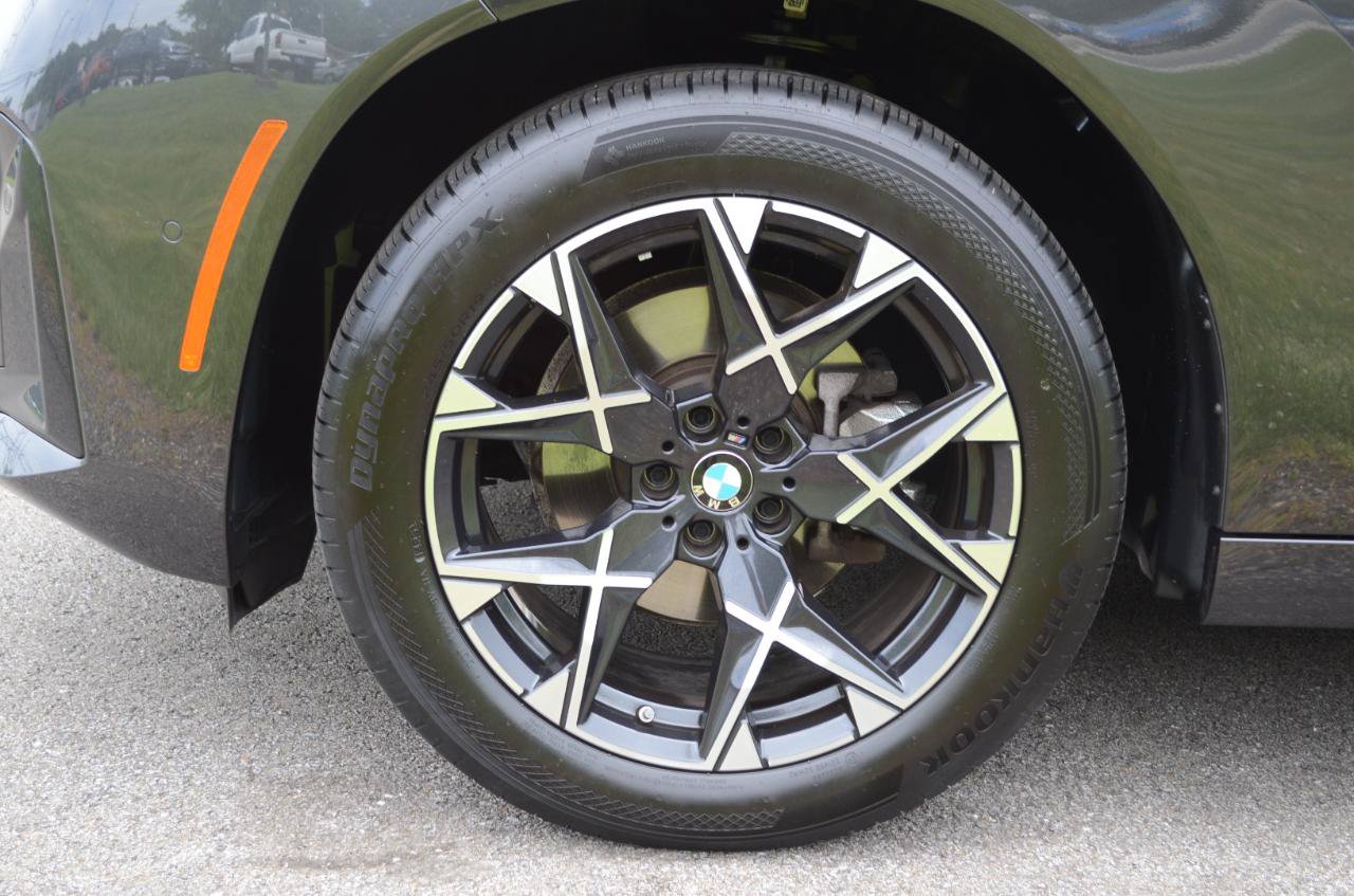 Used 2025 BMW X3 xDrive30i AWD/4WD image 9