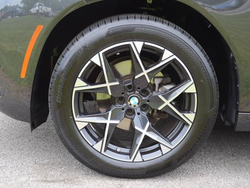 Used 2025 BMW X3 xDrive30i AWD/4WD image 9