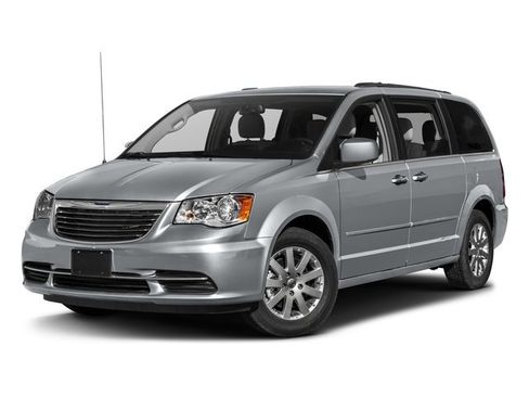 Used 2016 Chrysler Town & Country Touring image 1