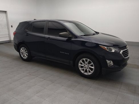 Used 2020 Chevrolet Equinox LS w/ LPO, Cargo Package FWD image 11