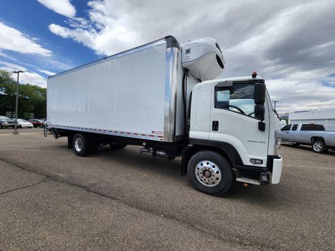 New 2024 Chevrolet Low Cab Forward 7500XD image 26