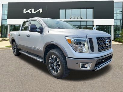 Used 2019 Nissan Titan PRO-4X w/ Pro-4x Utility Package