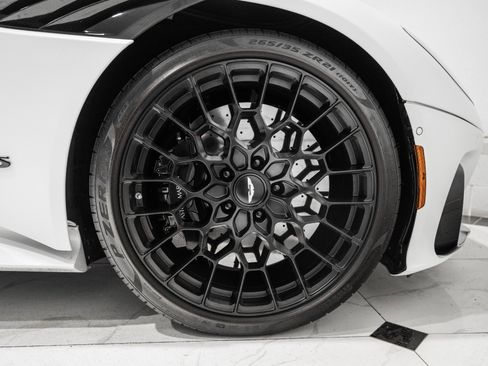 Used 2023 Aston Martin DBS Coupe RWD image 46