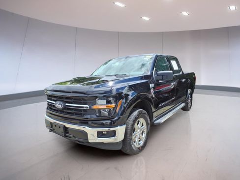 Used 2025 Ford F150 XLT w/ Equipment Group 301A Standard AWD/4WD image 2