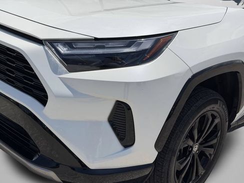 Used 2022 Toyota RAV4 SE AWD/4WD image 13