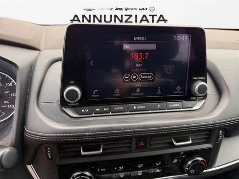 Certified 2023 Nissan Rogue S image 15