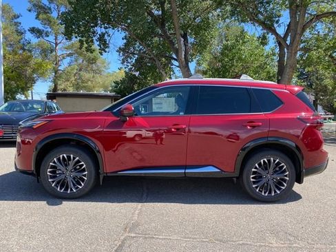 New 2026 Nissan Rogue Platinum w/ Platinum Premium Package image 2
