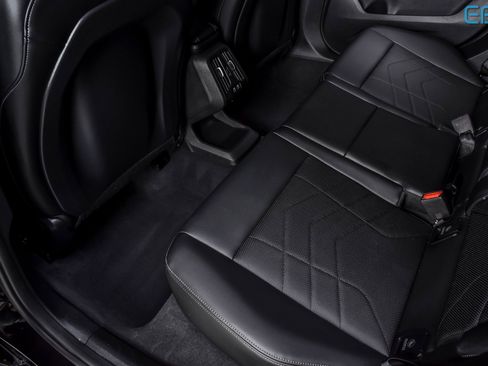 Used 2025 BMW X2 xDrive28i image 20