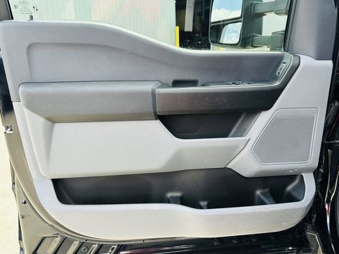 Used 2024 Ford F550 2WD Regular Cab Super Duty w/ XL Chrome Package image 8