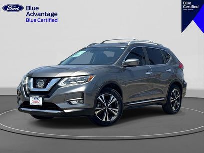Used 2017 Nissan Rogue SL w/ SL Premium Package