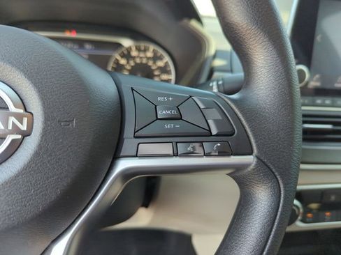 Certified 2023 Nissan Altima 2.5 SV FWD image 38