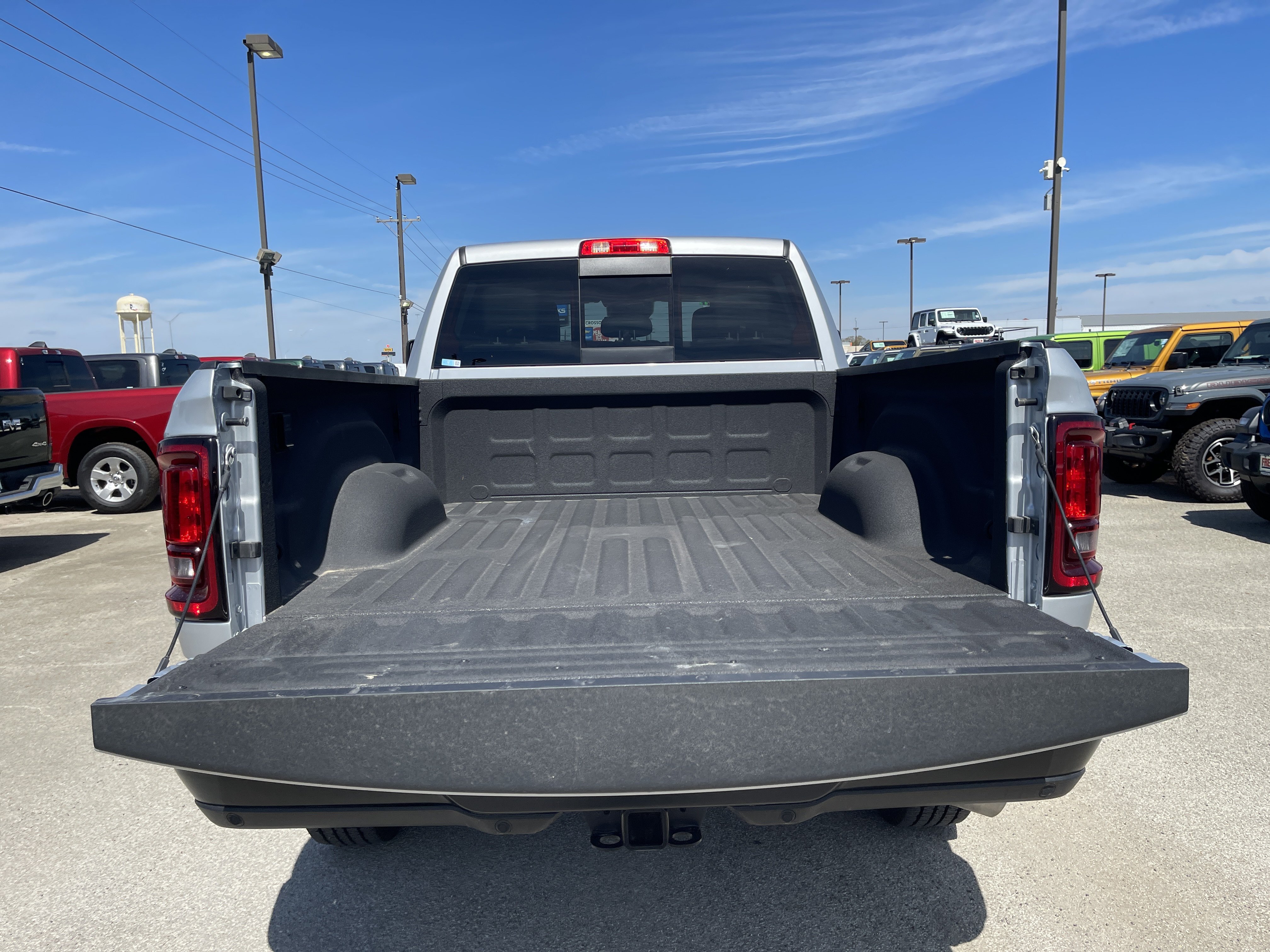 Used 2026 RAM 2500 Tradesman AWD/4WD image 14