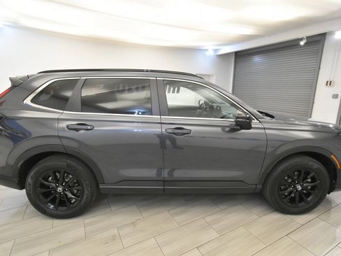 Used 2025 Honda CR-V Sport image 6
