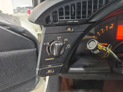Used 1992 Chevrolet Corvette Convertible RWD image 12