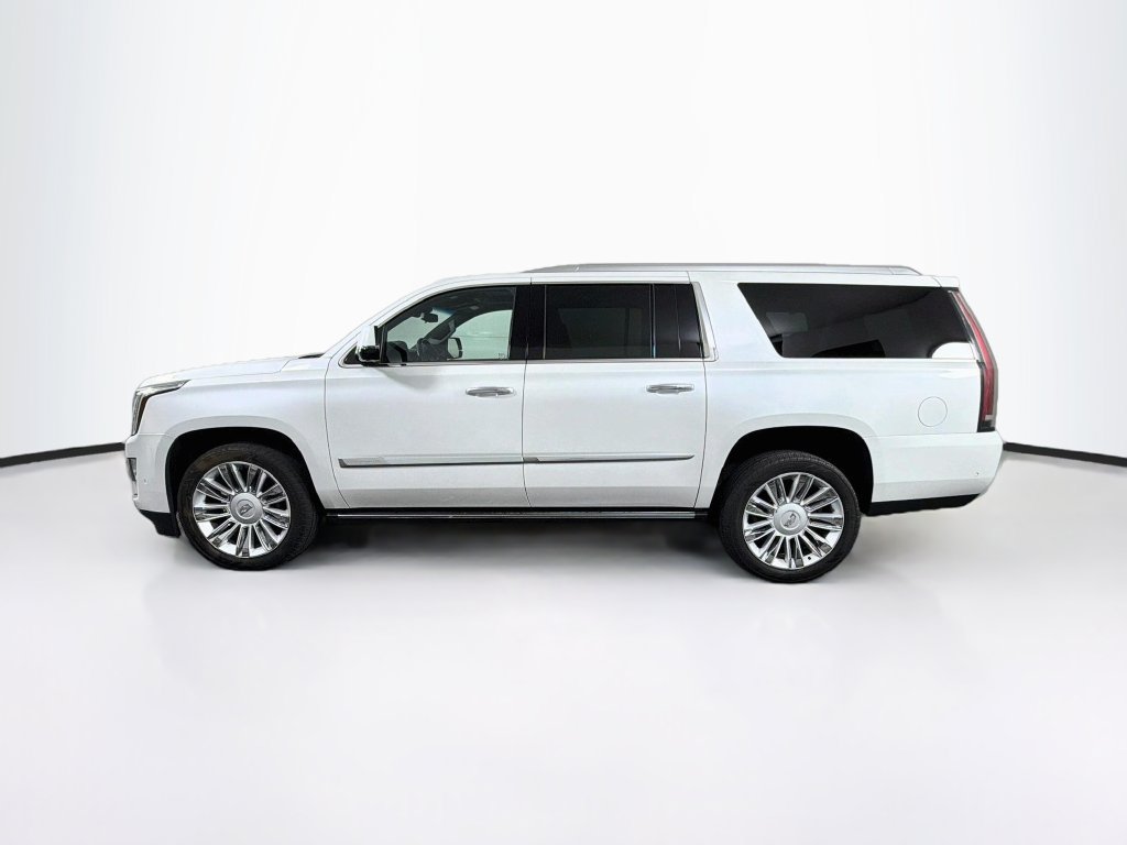 Used 2019 Cadillac Escalade ESV Platinum AWD/4WD image 4