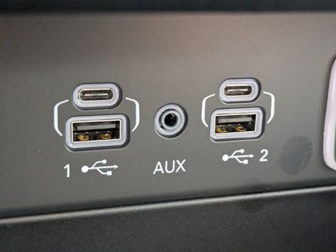 New 2025 Jeep Grand Cherokee L Limited w/ Black Appearance Package image 20