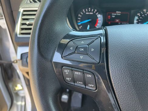 Used 2017 Ford Explorer 4WD image 16