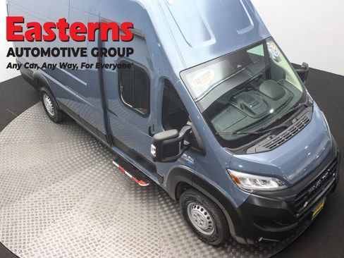 Used 2024 RAM ProMaster 3500 image 3