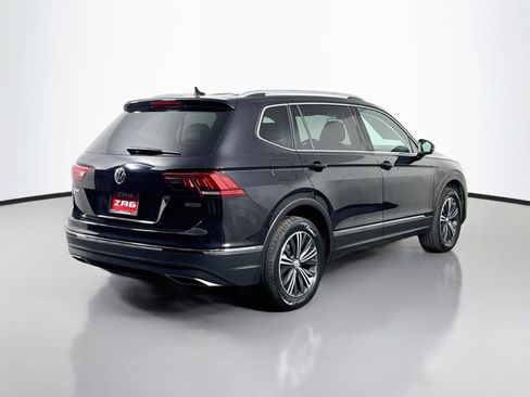 Used 2019 Volkswagen Tiguan SEL w/ 3rd Row Seat Package AWD/4WD image 5
