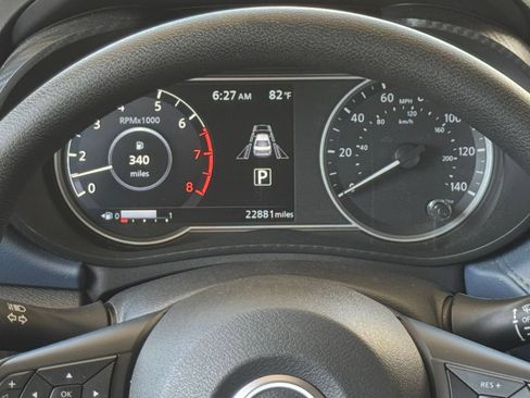 Used 2025 Nissan Versa SV FWD image 39