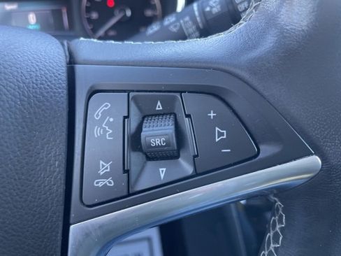 Used 2022 Buick Encore Preferred w/ Safety Package image 17