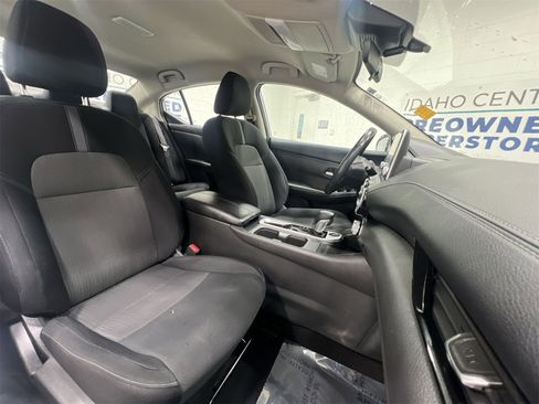 Used 2022 Nissan Sentra SV image 23