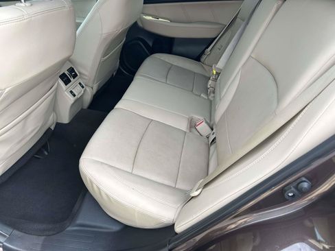 Used 2019 Subaru Outback 2.5i Limited w/ Popular Package #2 AWD/4WD image 16