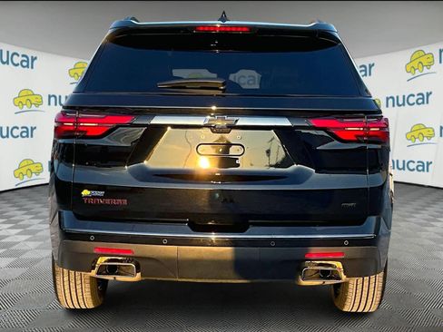 Used 2023 Chevrolet Traverse Premier w/ Redline Edition image 5