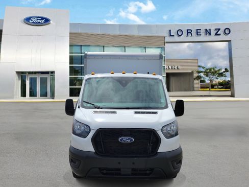 Used 2023 Ford Transit 350 DRW RWD image 2