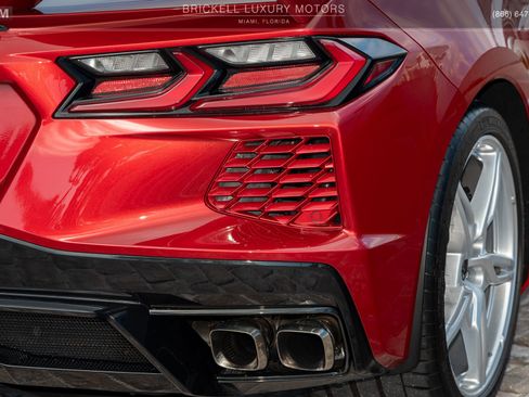 Used 2021 Chevrolet Corvette Stingray Premium Cpe w/ Z51 Performance Package image 40