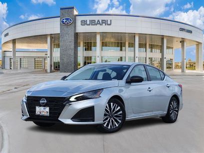 Used 2024 Nissan Altima 2.5 SV