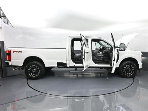 Used 2024 Ford F350 Platinum AWD/4WD image 56