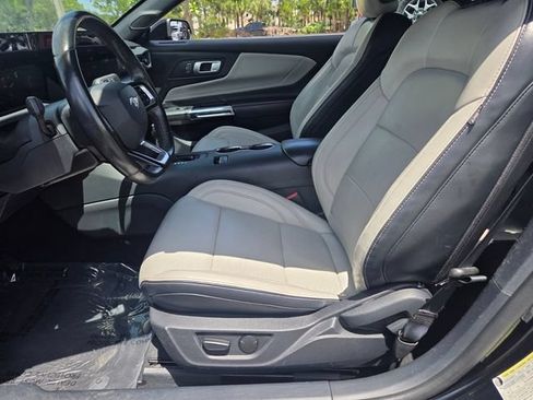 Used 2024 Ford Mustang Premium RWD image 9