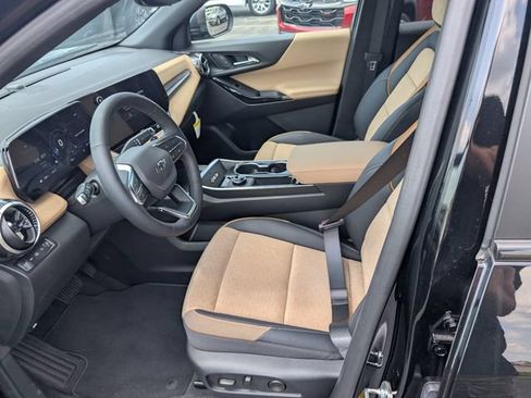 New 2026 Chevrolet Equinox ACTIV w/ Convenience Package III AWD/4WD image 14