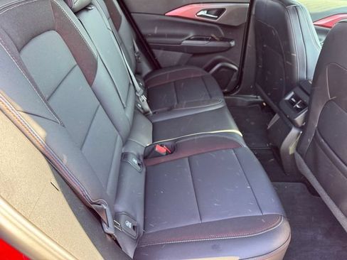 Used 2026 Chevrolet Equinox EV RS FWD image 8