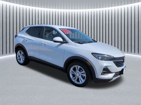 Used 2023 Buick Encore GX Preferred w/ Cold Weather Comfort Package FWD image 3