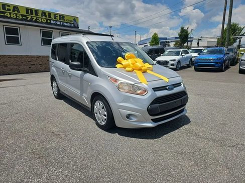 Used 2017 Ford Transit Connect XLT FWD image 21