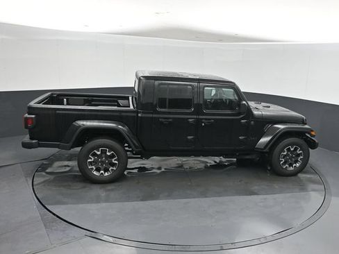 New 2026 Jeep Gladiator Sport AWD/4WD image 29